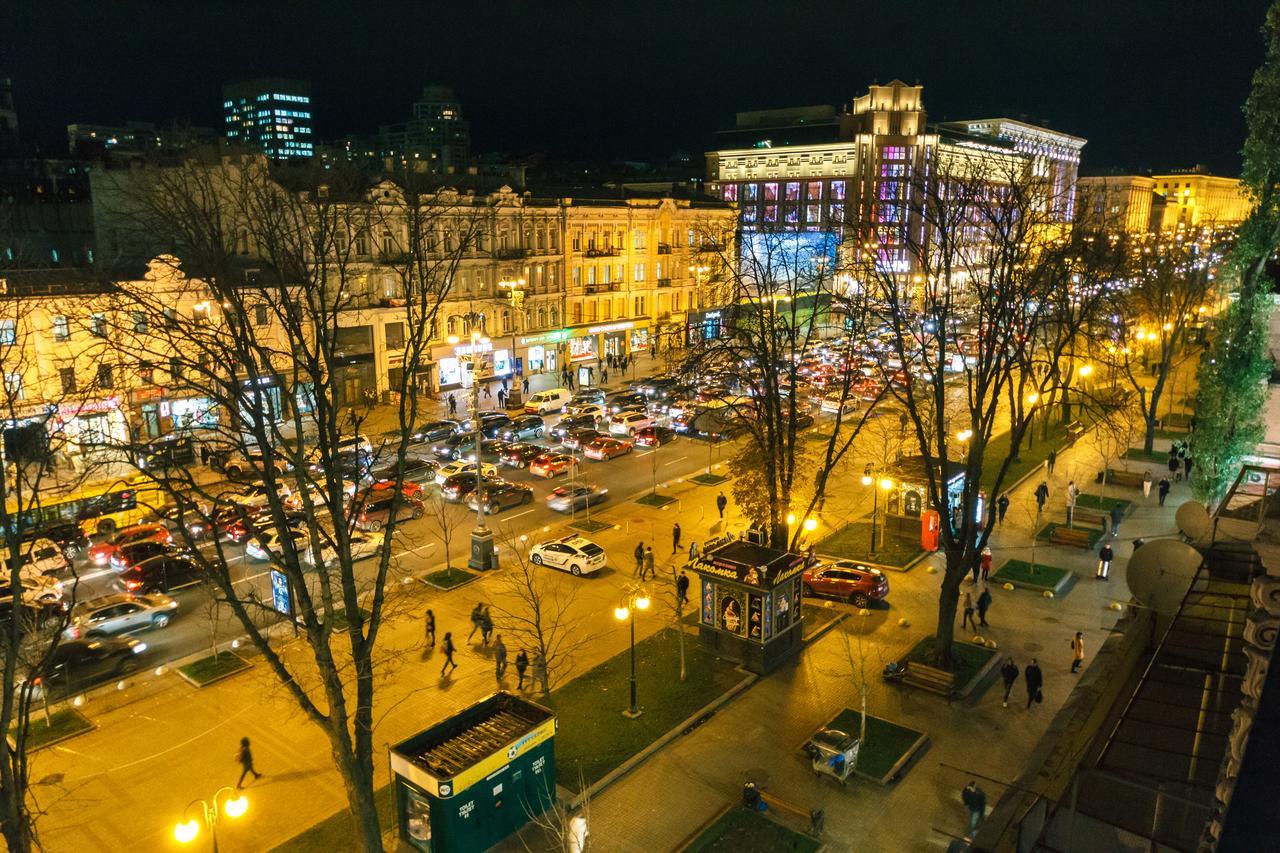 Khreschatyk Apartments Kiev Bagian luar foto